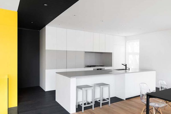 Canari house